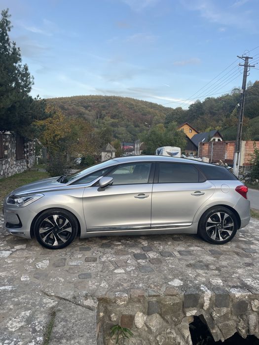 Citroen DS5 2.0 HDI 2012