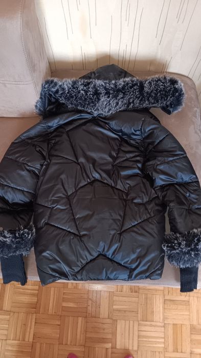 Дамско зимно яке