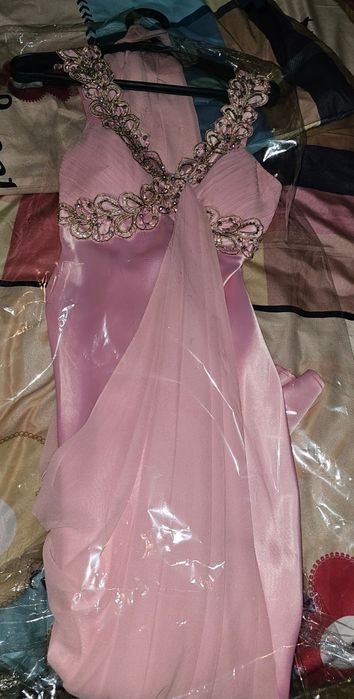 Платье вечернее 36р