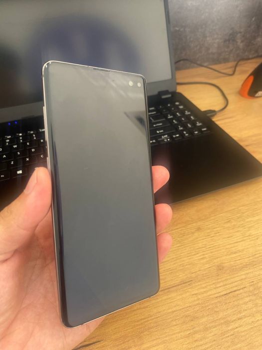 Samsung S10+ sotiladi