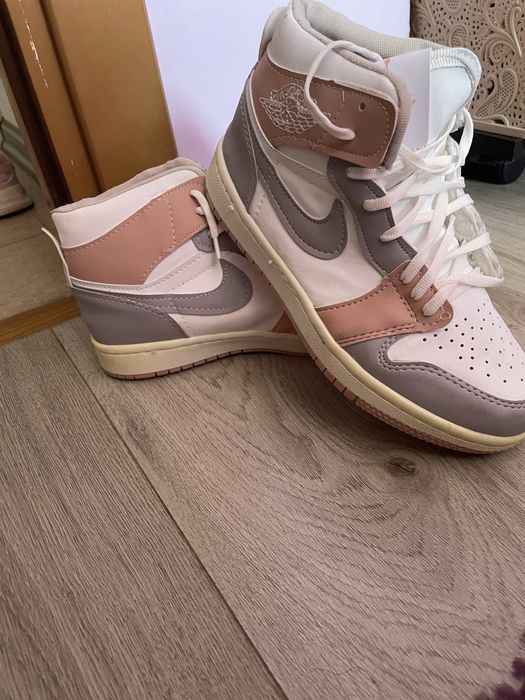 Adidași jordan în stare bună