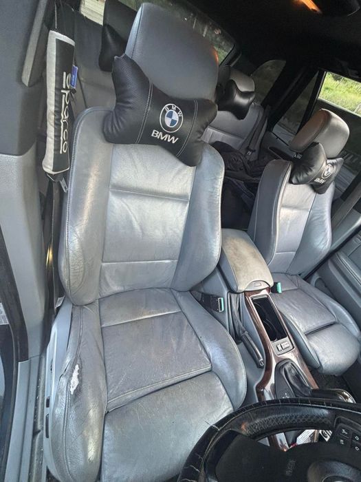 Автомобил bmw x5