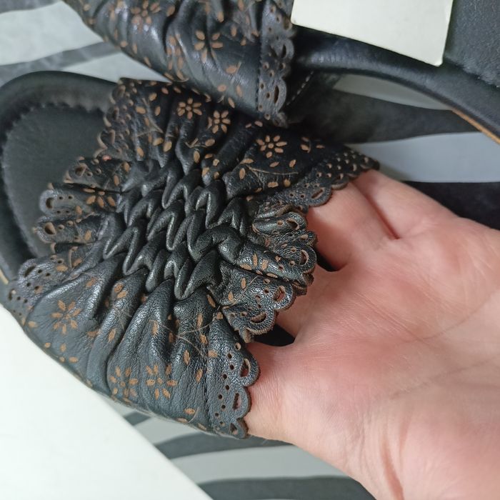 Дамски чехли естествена кожа с етикет