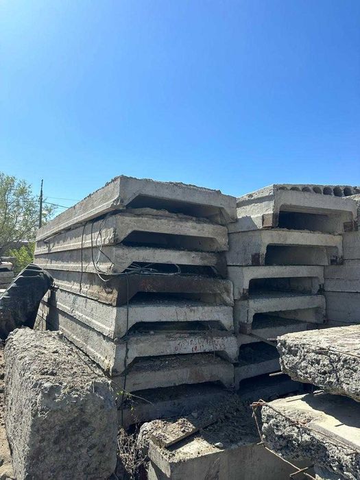 Продам Б/У плиты 5m*