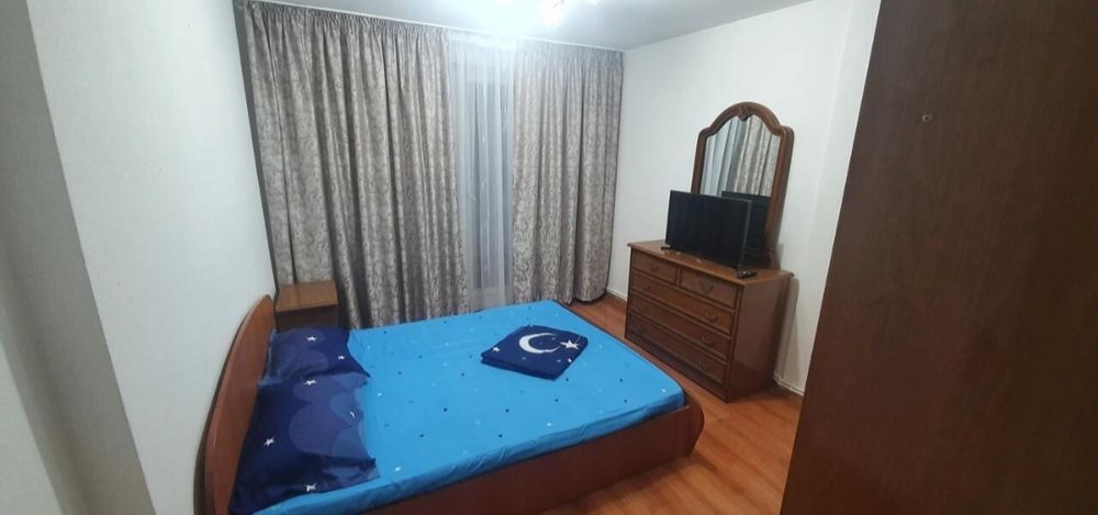 De inchiriat / Cazare Apartament 4 camere 100m2