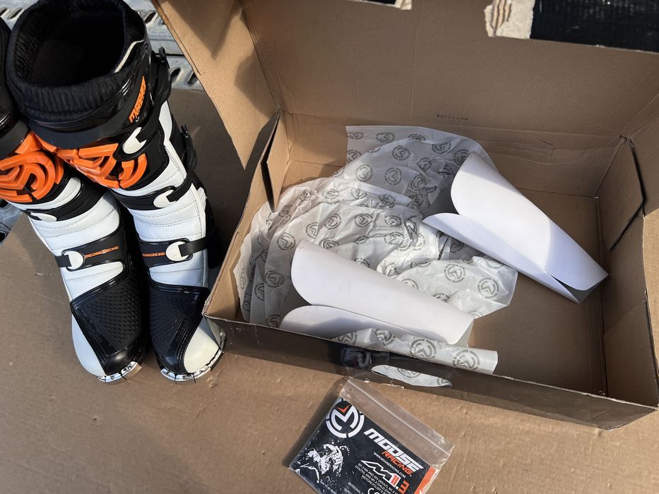 Крос-ендуро ботуши MOOSE номер 46 като нови.