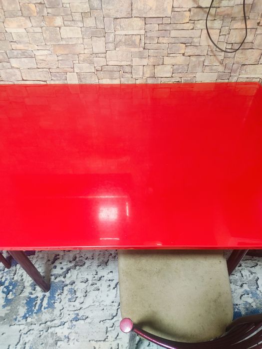 Стол и 6 стульев