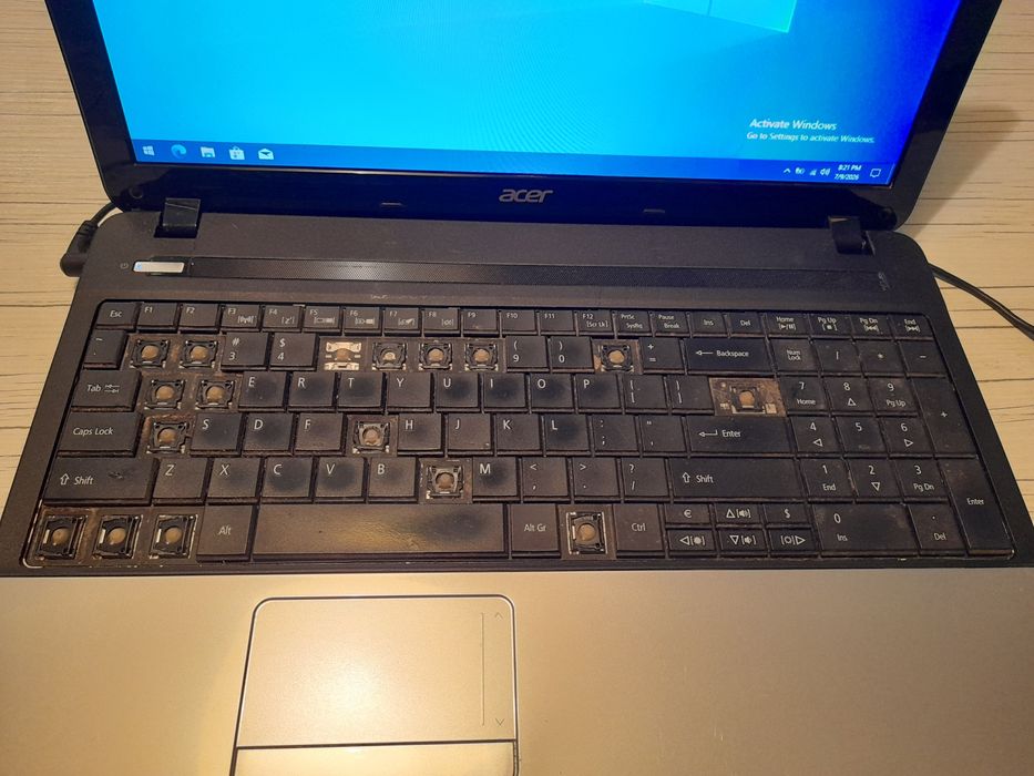 Laptop ACER E1-531 i3