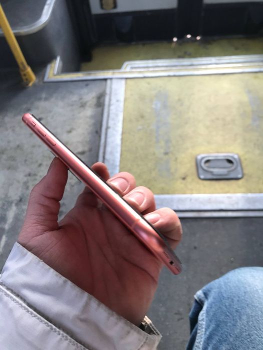 Iphone XR в идеальном состоянии