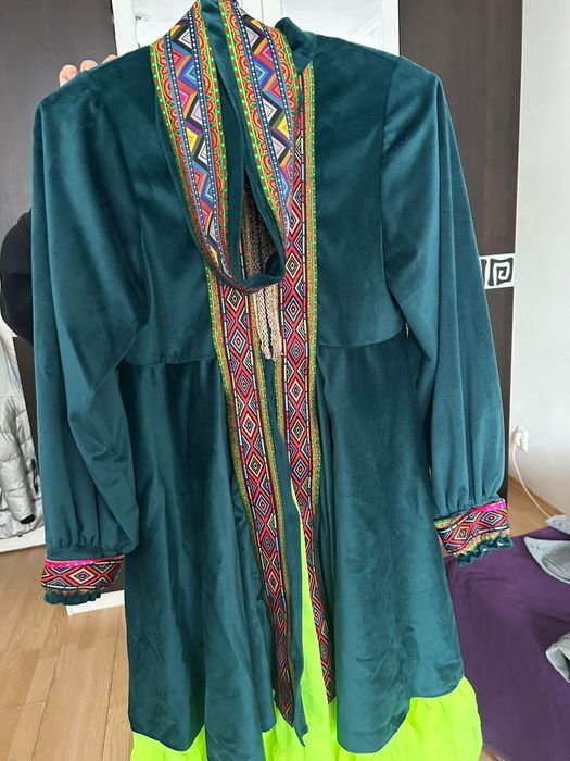 Продам национальные костюмы