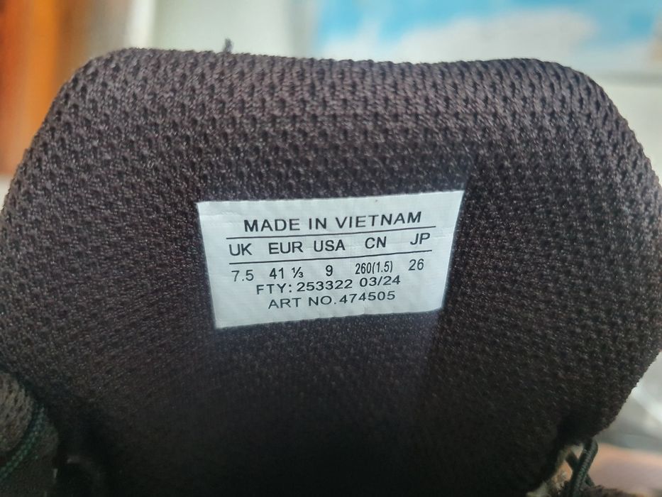 Salomon Gortex подметка +  Fila високи кецове мара