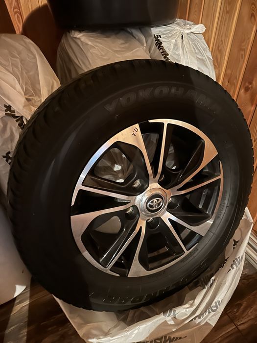 Продам шины с дисками r 18