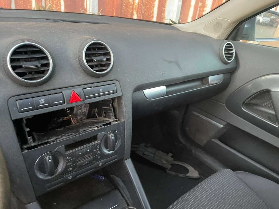 audi a3 8p 2.0 tdi на части ауди а3 8п bose  на части