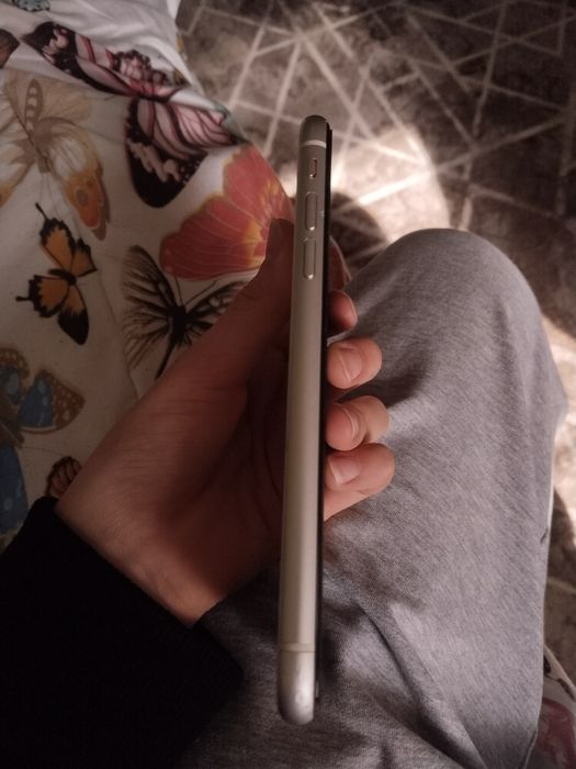Iphone 11 в белом цвете
