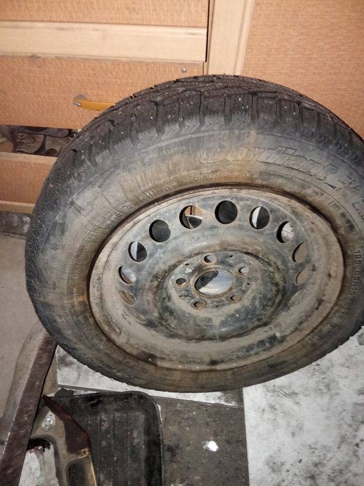 Продам два диска от мерса на 15