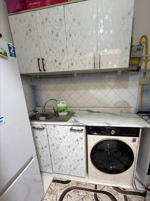 Продается юнусабад 2 квартал 1/3/4