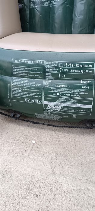 Резиновая.лодка.