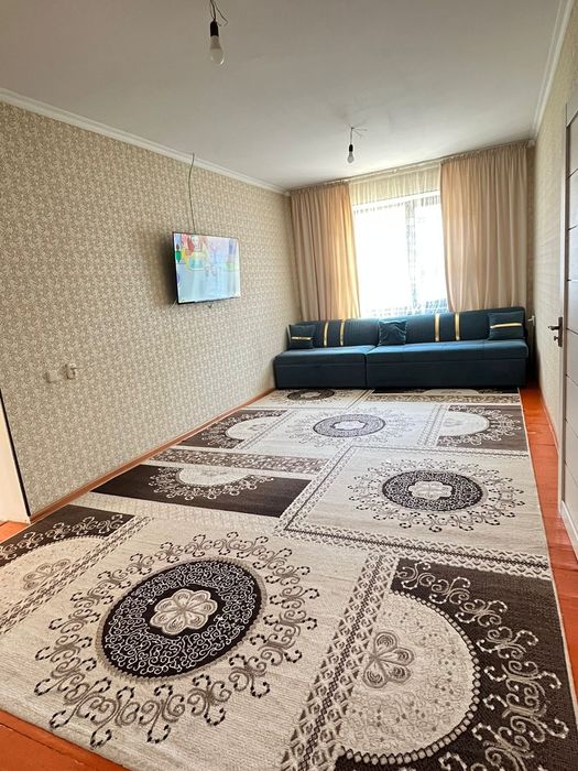 Жер үй сатылады.  Бір жарым қабат.