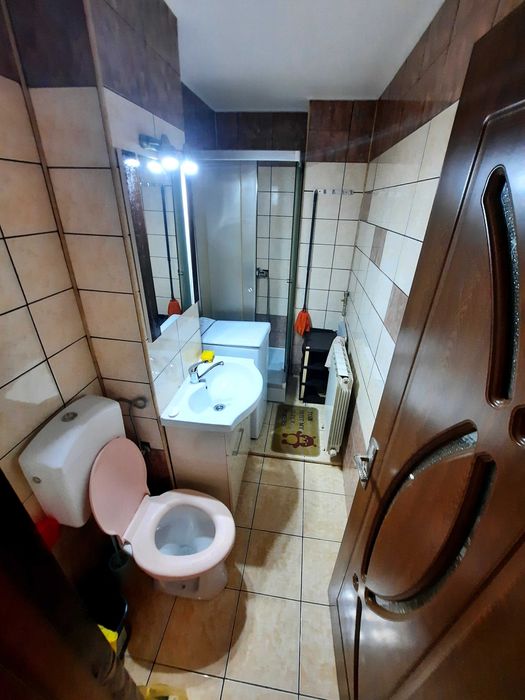 Garsonieră de închiriat