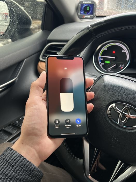 iPhone  Xs Max 256gb/100 yomkist srochni