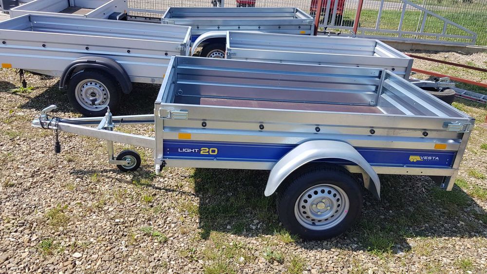 Remorca 750 kg VESTA 20 - 1 Ax , dimensiuni 200 x 130x 37cm