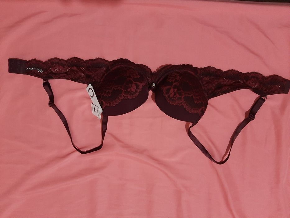 Нови сутиени Triumph, Lindex , C , Ann , H&M