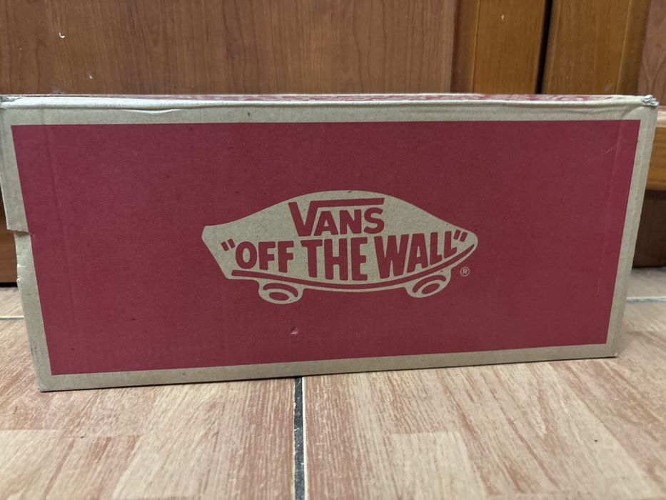 Оригинальные кеды от Vans, Hi Top размер 40