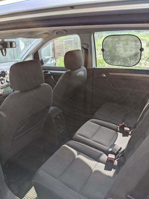 Volkswagen Touran 1.9 TDI 105cp - întreținută, acte la zi