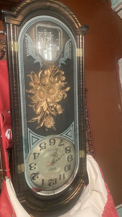 Часы, не в рабочем состоянии
