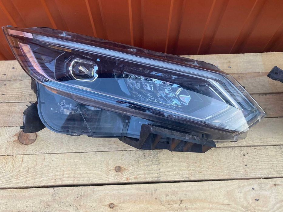 Nissan Qashqai J11 lift lci far stanga dreapta full led faruri