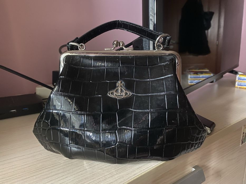 Чанта на Vivienne Westwood