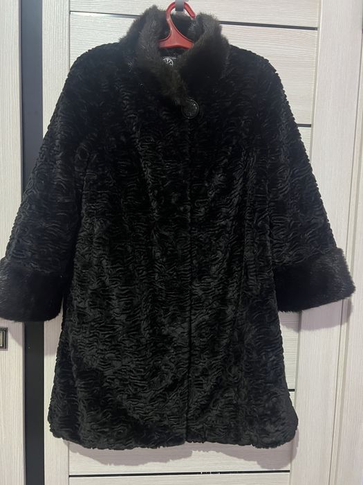 Шуба и куртка сатылады