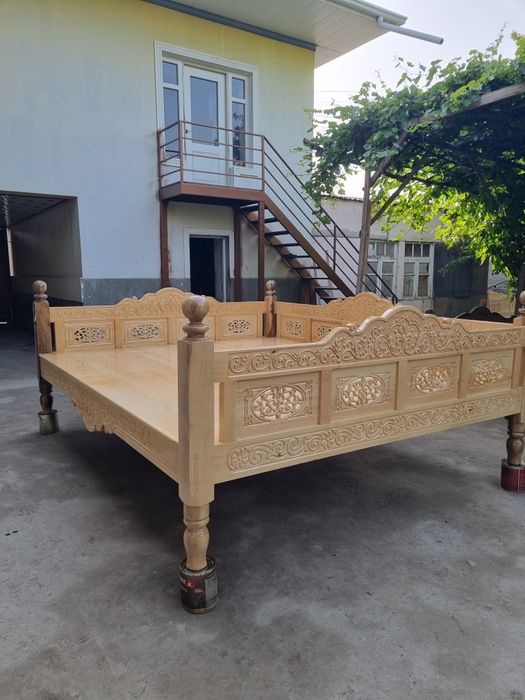 So'ri tapchan ikki yarimga uch metr 250×300 metr