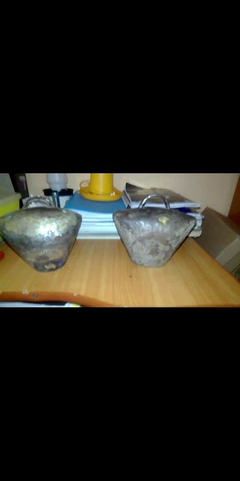 Vînd clopote tălăngi birji acioi