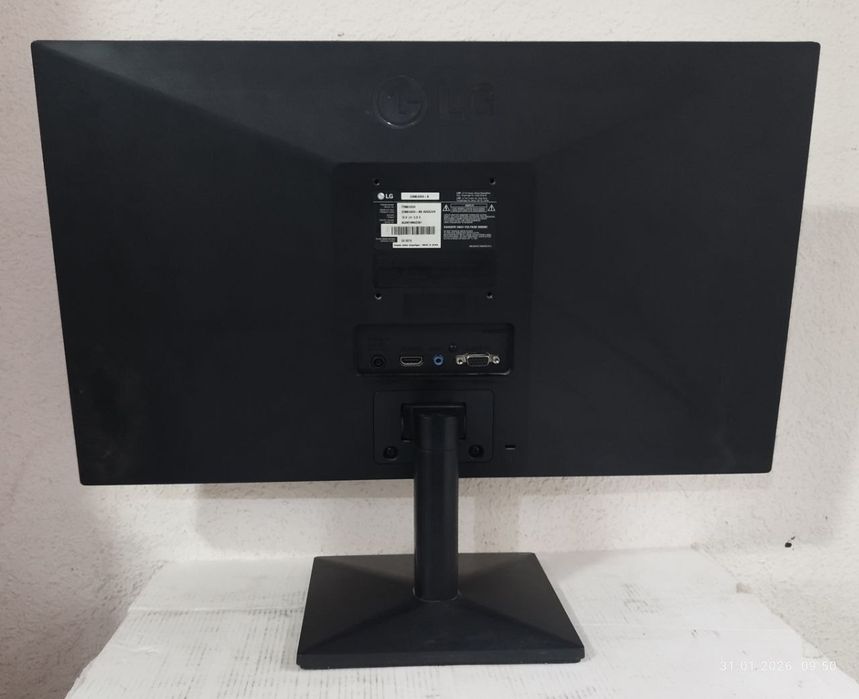 Монитор LG MH-430H 22"