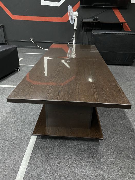 стол 2 метра на колесиках