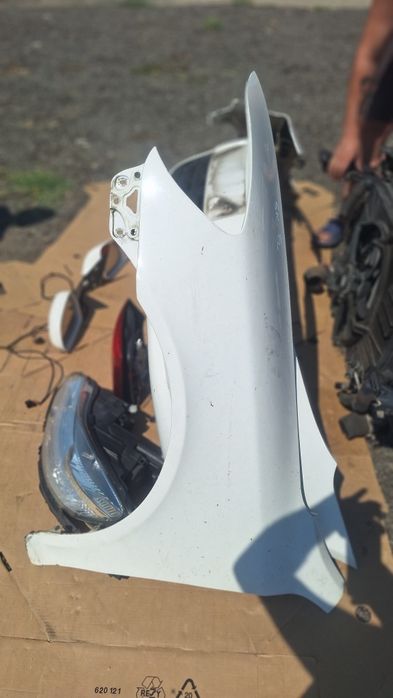 Fata completa skoda octavia 2 facelift bara fata spate capota triple faruri lupa aripi tragar