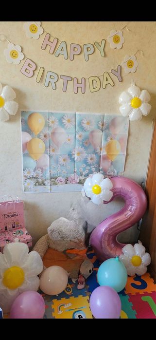 Украса за детски ражден ден,тема:Маргаритки