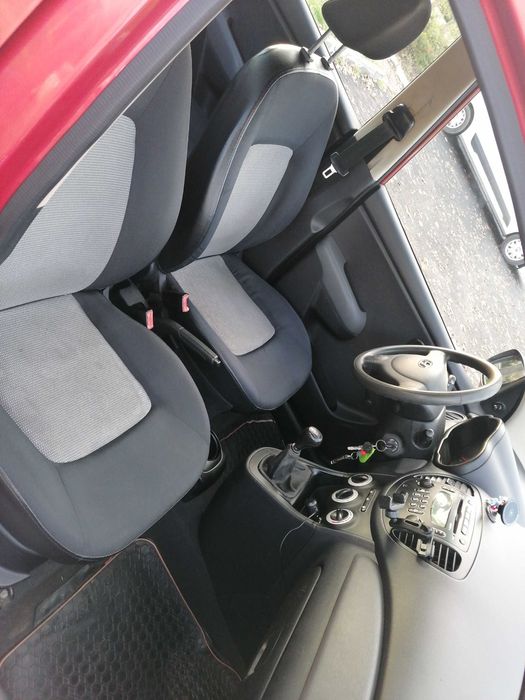 Hyundai.I10.2008.1.1.benzina.66.hp