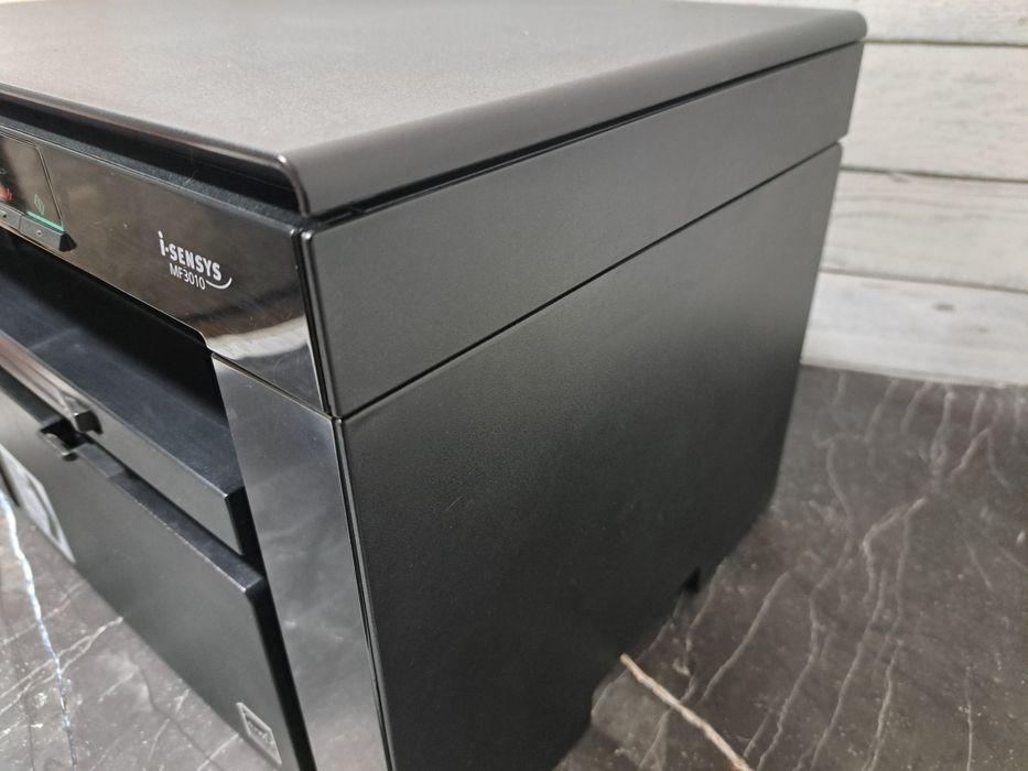 Продам МФУ принтер Canon I-sensys MF3010 (идеал)