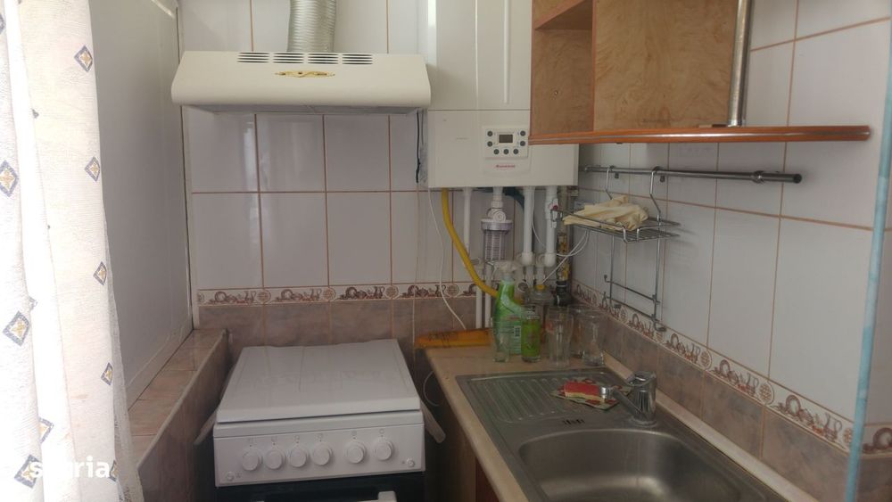 Apartament 3 camere mobilat