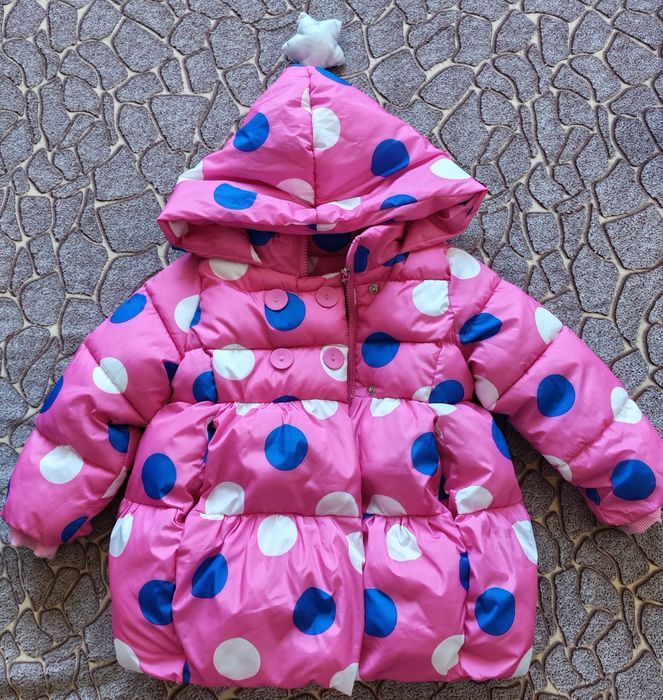 Курточка весенняя на девочку