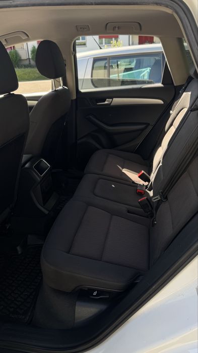 Audi Q5 quattro 2012