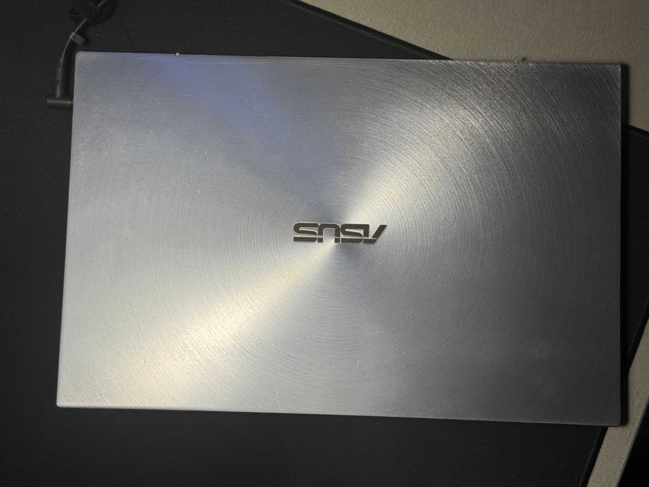 Laptop ASUS ZenBook UX431DA