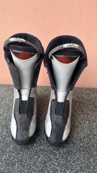 Clapari schi 28,5 - Atomic