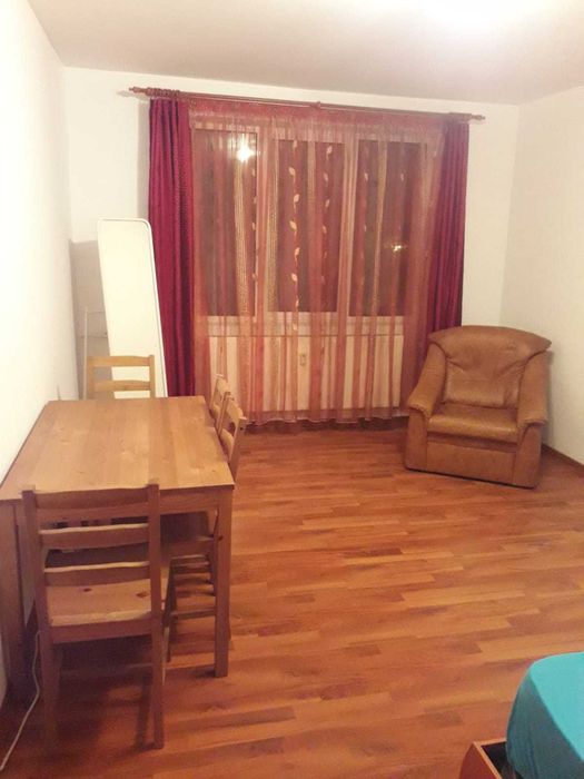 Garsoniera de inchiriat zona Mega Mall