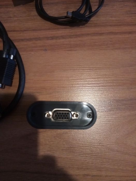Vând convertor Epiphan VGA2USB