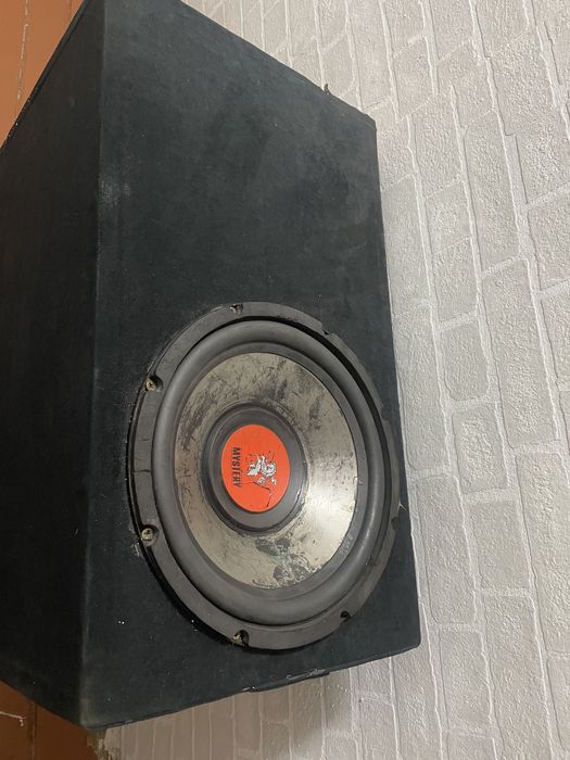Продам сабвуфер