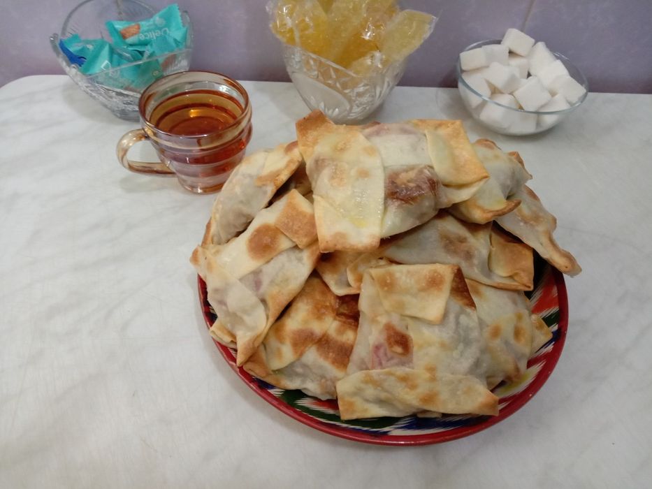 Самая  вкусная пицца,кята,самса,пироги и мн. другое