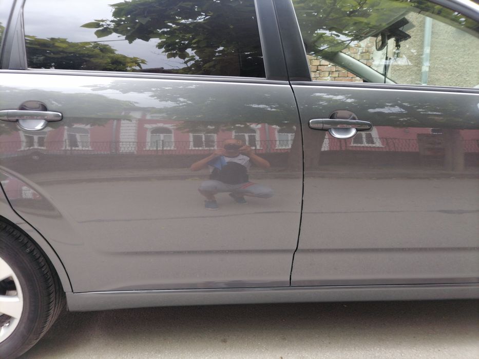 Продавам течно нано покритие за огледален блясък на вашата кола